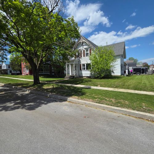 43 Lorraine St, Plattsburgh, NY, 12901-1818 | Card Image