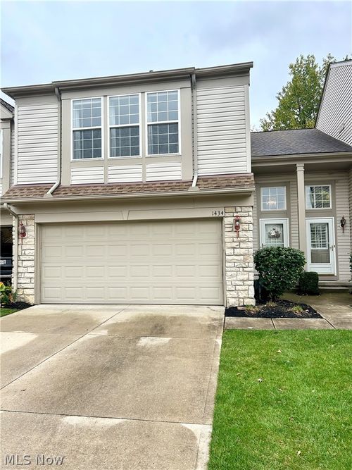 1434 South Yorkshire Drive, Broadview Heights, OH, 44147 | Card Image