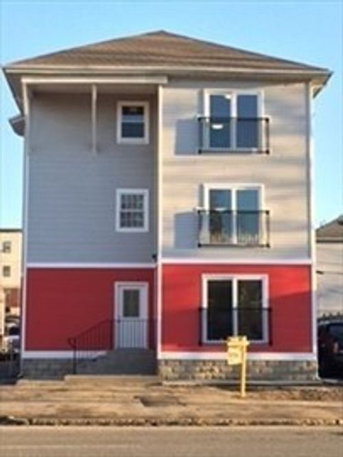 1-555 Park Ave, Worcester, MA, 01603-2172 | Card Image