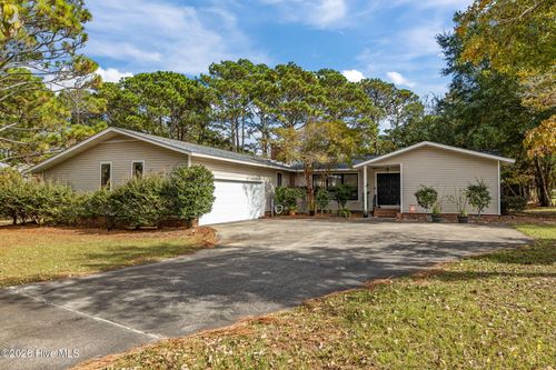 228 Star Hill Dr, Cape Carteret, NC, 28584-8933 | Card Image