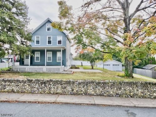 114 Bartholdi Ave, Butler, NJ, 07405-1457 | Card Image