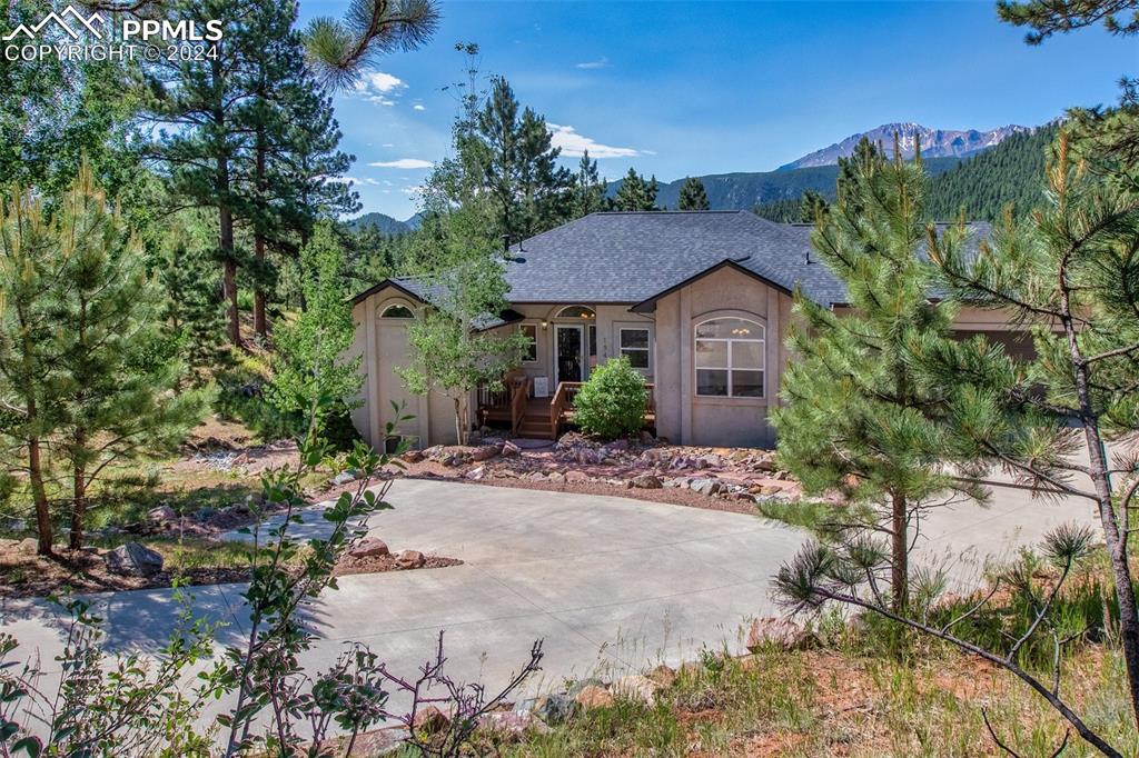Glen Dale Dr, Woodland Park, CO 80863