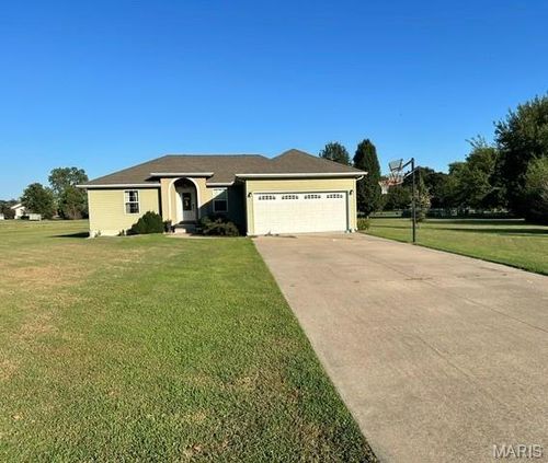 6 Judy Dr, Sikeston, MO, 63801-9778 | Card Image