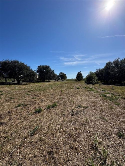 105 Cyprien Dr, Theriot, LA, 70397-9770 | Card Image