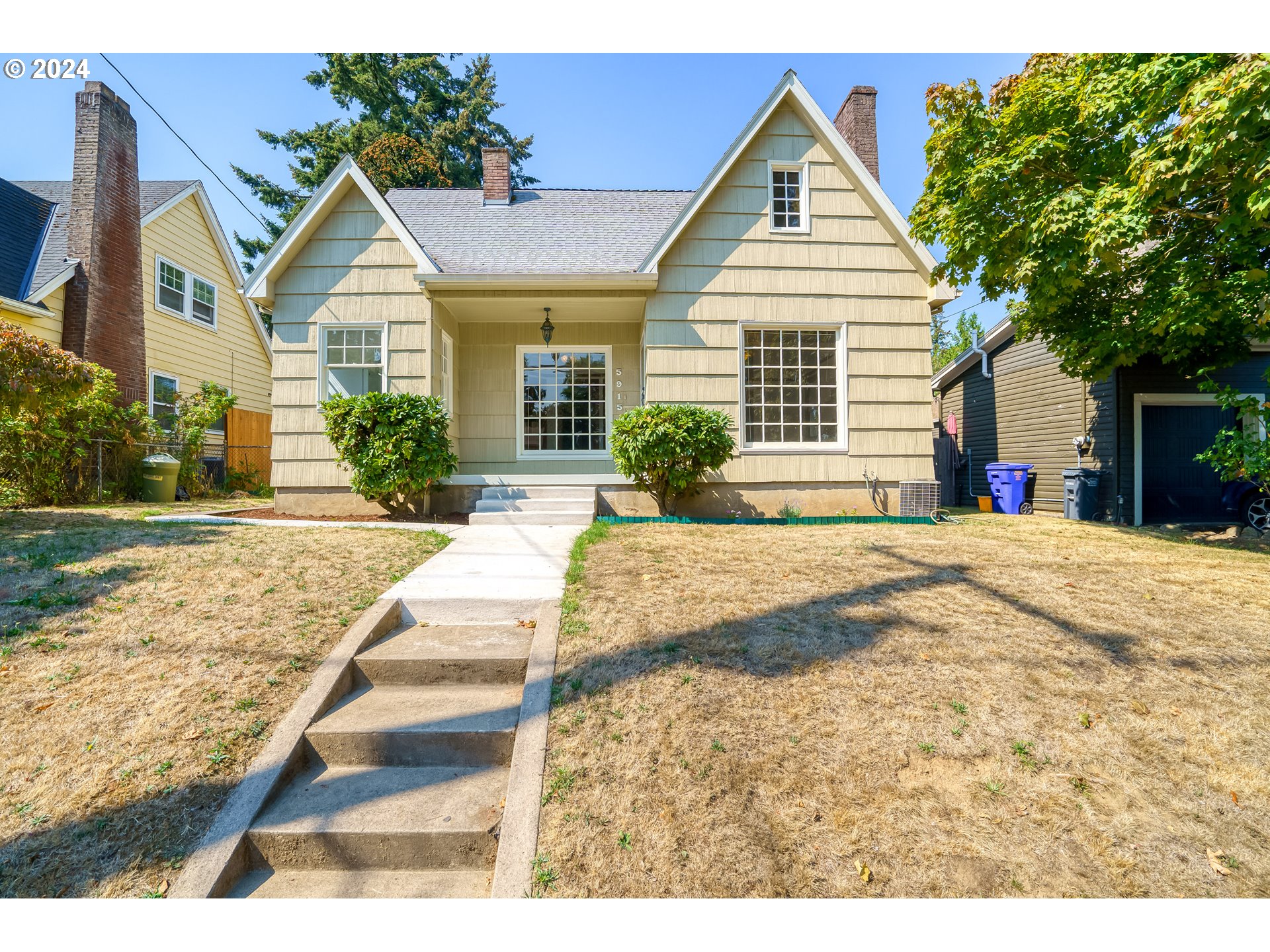 33rd Ave, Portland, OR 97211