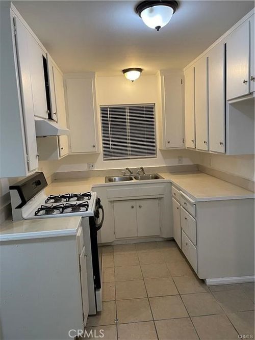 157 W Washburn Ave, San Jacinto, CA, 92583-2739 | Card Image