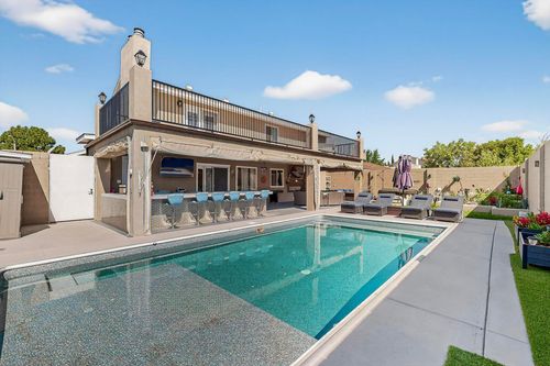 5420 Hayes Dr Nw, Albuquerque, NM, 87120-2252 | Card Image
