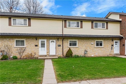 10-144 Jansen Ave, Kitchener, ON, N2A2L7 | Card Image