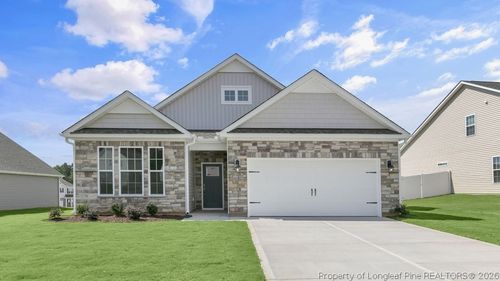820 Fernwind Cir, Aberdeen, NC, 28315-0120 | Card Image
