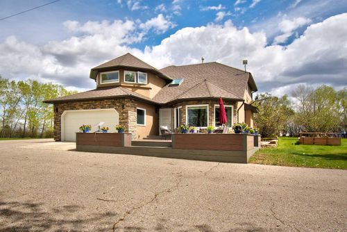 271196 Range Road 13 Nw, Airdrie, AB, T4B0B8 | Card Image