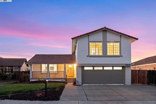 3513 Barnacle Ct, Union City, CA, 94587-1610 | Card Image