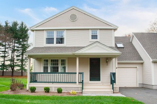 701-701 Meadowview Dr, East Windsor, CT, 06088-9106 | Card Image