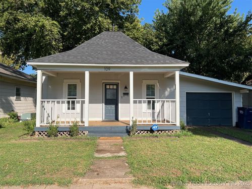 109 S Vine Ave, Cleveland, OK, 74020-4855 | Card Image