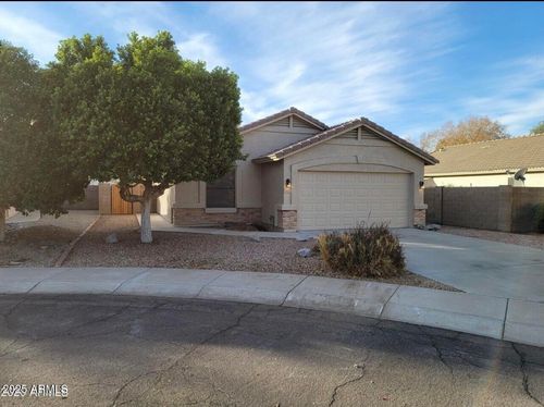 3423 E Menadota Dr, Phoenix, AZ, 85050-7931 | Card Image
