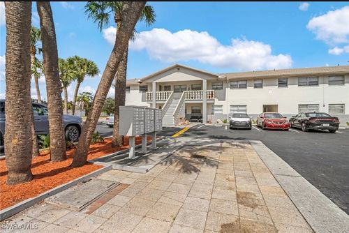 2525-2505 Royal Palm Ave, Fort Myers, FL, 33901-5262 | Card Image