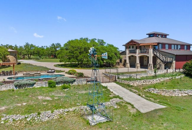 2401 W Fitzhugh Rd, House other with 3 bedrooms, 3 bathrooms and 3 parking in Dripping Springs TX | Image 7