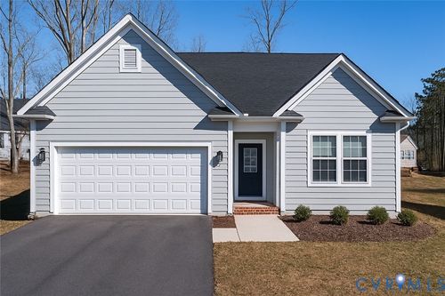 25 Essie, Irvington, VA, 22480-2447 | Card Image