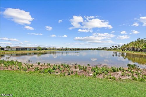 8720 Swell Brooks Ct, NORTH FORT MYERS, FL, 33917-4002 | Card Image