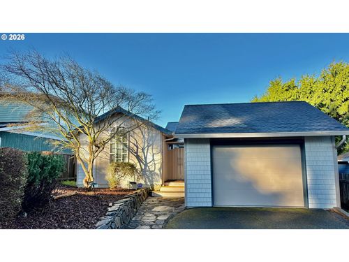 2681 Nw Mast Ave, Lincoln City, OR, 97367-4329 | Card Image