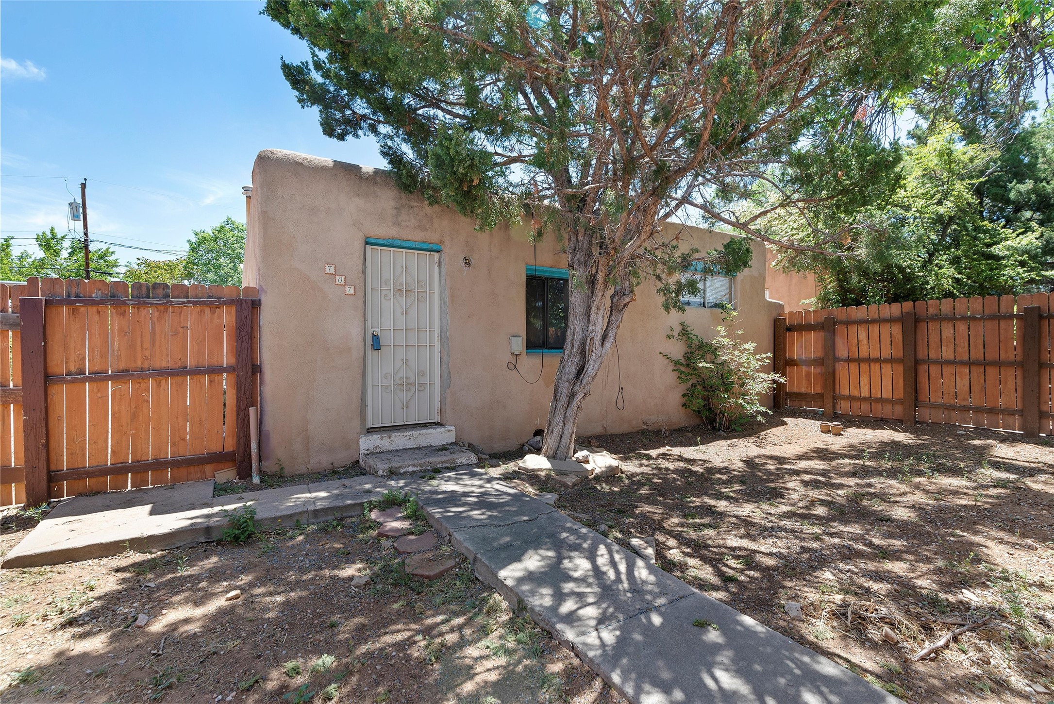 Kathryn Ave, Santa Fe, NM 87505