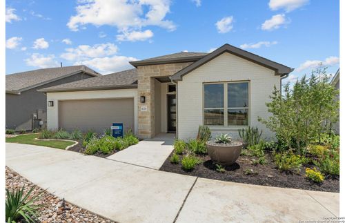 613 Dayflower Ln, New Braunfels, TX, 78132-0332 | Card Image