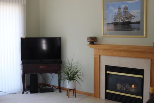 711-6889 Folkestone Rd, Apple Valley, MN, 55124-5625 | Card Image