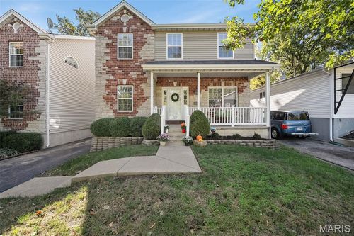 322 E Clinton Pl, Saint Louis, MO, 63122-6430 | Card Image