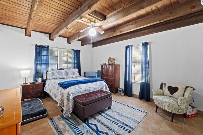 103 S Laurelwood Drive Drive S, House other with 3 bedrooms, 2 bathrooms and 3 parking in Austin TX | Image 14