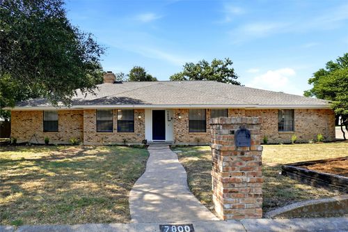7800 Skylake Dr, Fort Worth, TX, 76179-3031 | Card Image