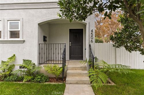 4506 Hedda St, Lakewood, CA, 90712-1135 | Card Image