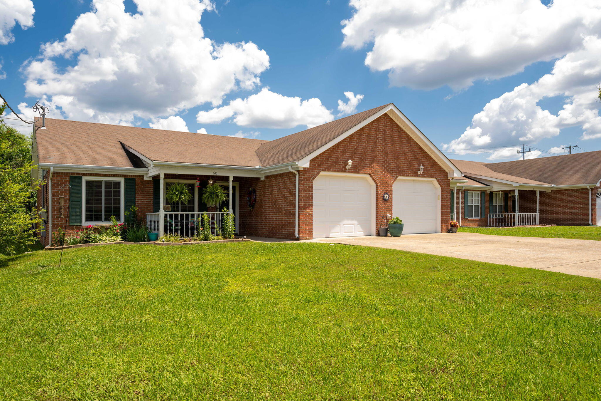 Cedar Tree Ln, Rossville, GA 30741
