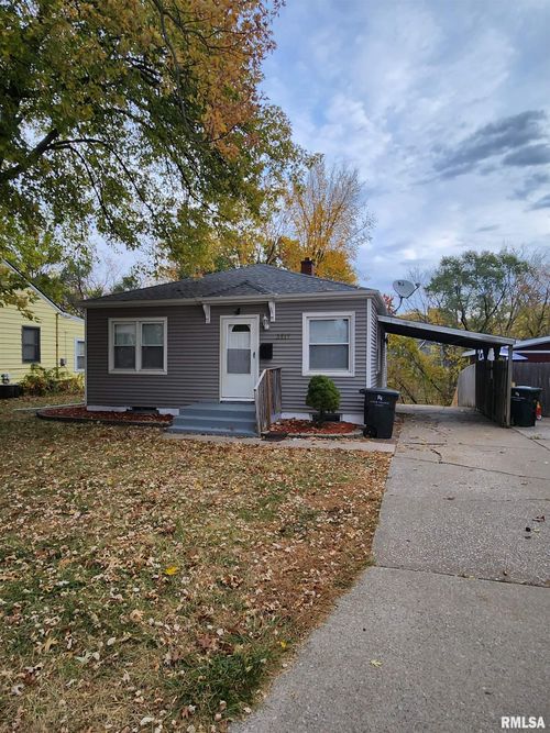 3217 26th Street, Rock Island, IL, 61201 | Card Image