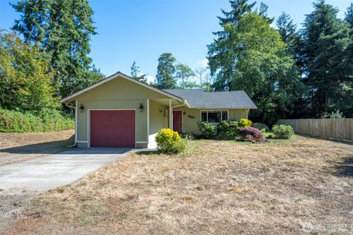 22101 Birch Pl, Ocean Park, WA, 98640-3521 | Card Image