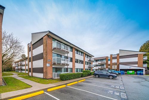 307-8040 Ryan Rd, Richmond, BC, V7A2E5 | Card Image