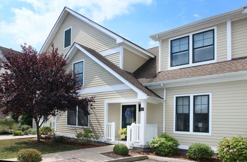 unit-117-38 Hope St, Niantic, CT, 06357-2455 | Card Image