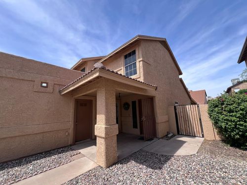 3818 W Harrison St, Chandler, AZ, 85226-2217 | Card Image