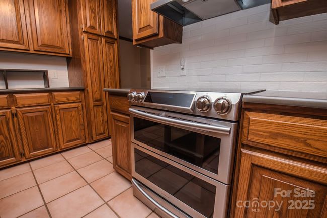 3700 Gainesway Ct Nw, House other with 3 bedrooms, 3 bathrooms and null parking in Concord NC | Image 15