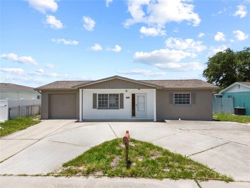 8247 Saybrook Drive, PORT RICHEY, FL, 34668 | Card Image
