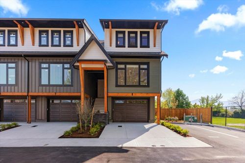 7-46106 Riverside Dr, Chilliwack, BC, V2P3K9 | Card Image