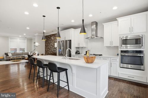 3420 11th St S, ARLINGTON, VA, 22204-2494 | Card Image