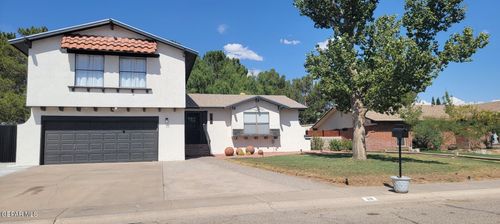 118 Saint Andrews Dr, Santa Teresa, NM, 88008-9610 | Card Image