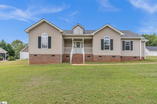 108 Brooke Lee Cir, Taylors, SC, 29687-5955 | Card Image