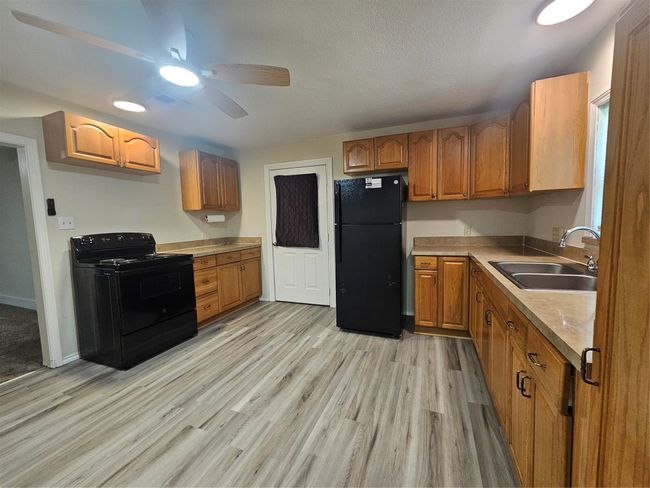 200 Trollinger St, House other with 1 bedrooms, 1 bathrooms and null parking in Whitesboro TX | Image 9
