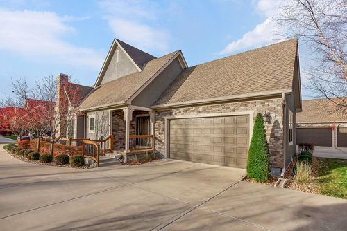 14745 Meadow Ln, Leawood, KS, 66224-4613 | Card Image