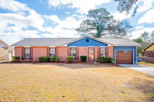 105 Richburg St, Phenix City, AL, 36869-7146 | Card Image
