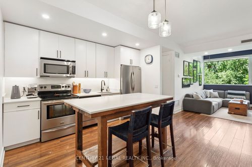 312-25 Ritchie Ave, Toronto, ON, M6R2J6 | Card Image