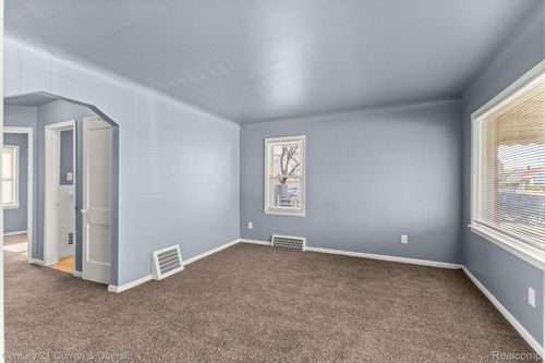 4133 16th St, Ecorse, MI, 48229-1238 | Card Image