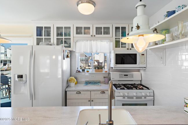 125 Peter Rd, House other with 3 bedrooms, 1 bathrooms and null parking in Manahawkin NJ | Image 14