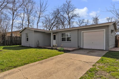 1112 E Mitchell St, Arlington, TX, 76010-2911 | Card Image
