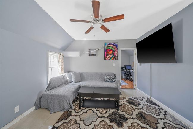 130-13 Lefferts Blvd, House other with 3 bedrooms, 3 bathrooms and null parking in S Ozone Park NY | Image 19